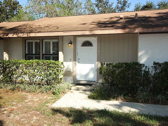 3rd image of 7701 Murcott Cir