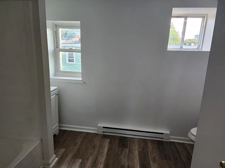 1109 Read St — Photo 9