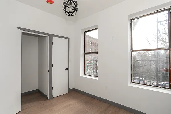 Rented by Pinn Realty | media 17