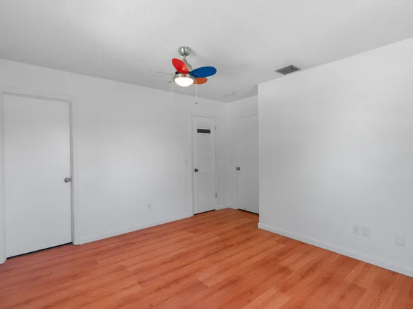 2357 NE 16th Court, Jensen Beach, FL 34957