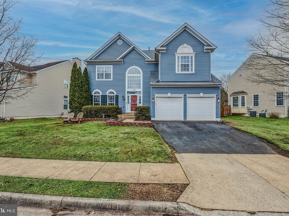1st image of 1247 Barksdale Dr NE