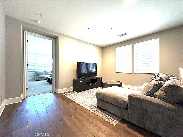 85 Derby — Photo 10