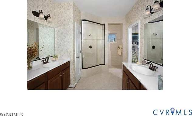 413 Siena Ln #413 — Photo 2