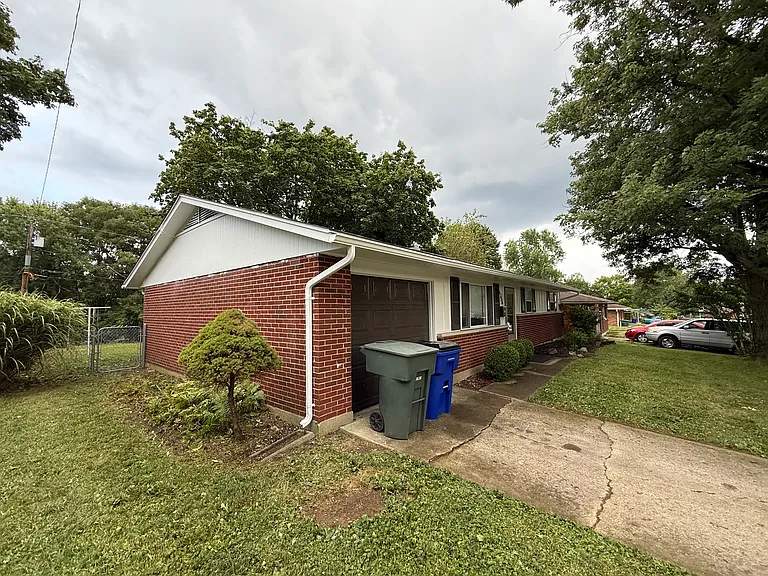 5756 Kendon St — Photo 8