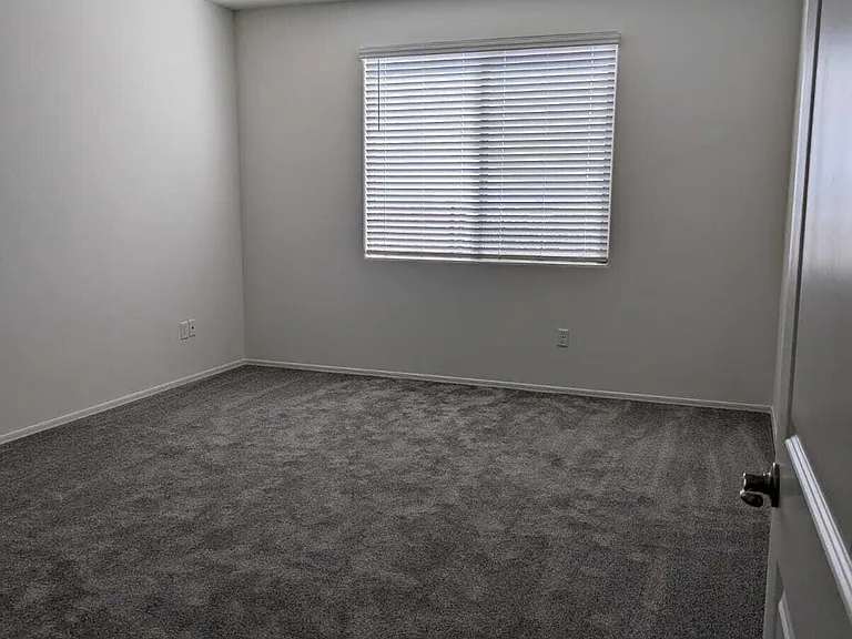 2195 W Desert Topaz Way — Photo 9