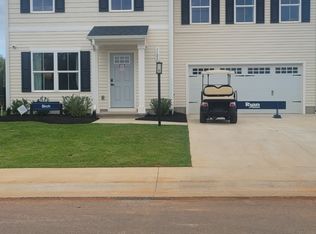 1180 Crossing Ct, Bedford, VA 24523