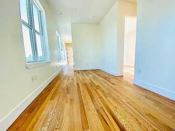 2nd image of 2178 Bergen St #5B