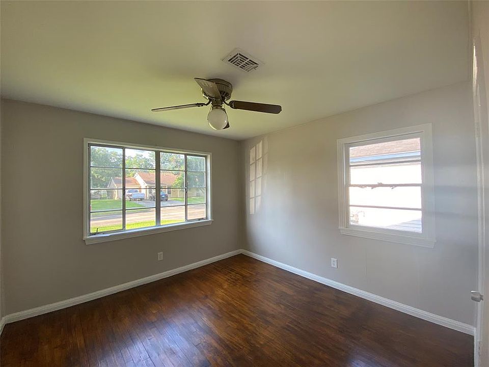 1st image of 1518 Harris Ave