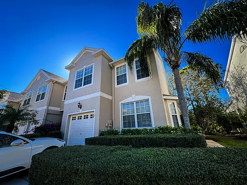 532 Black Lion Dr NE Photo 1