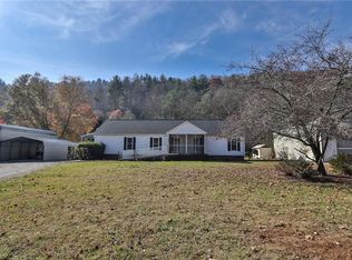 185 Eagle Hills Rd, Purlear, NC 28665