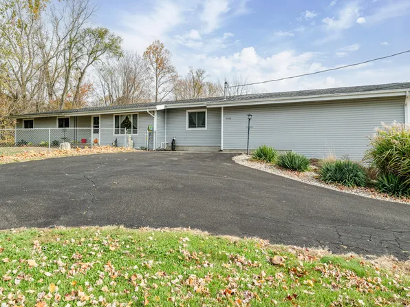 5955 Becht Rd, Coloma, MI 49038