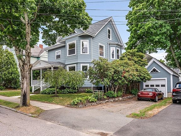 2nd image of 14 Richardson Ave