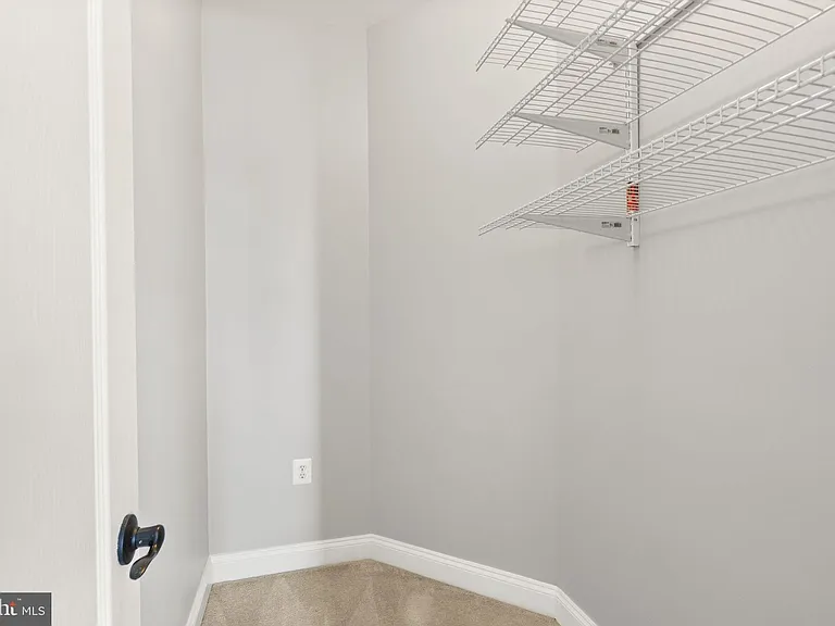 242 N Summit Ave #21 — Photo 44