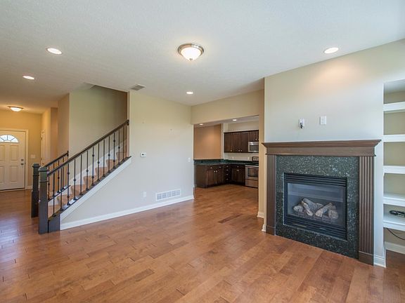 4th image of 6232 Albany Brooke Dr