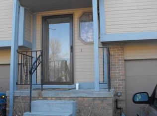 3505 Comstock Ave, Bellevue, NE 68123