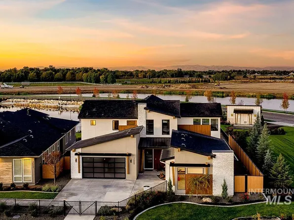 7069 Saddle Bred Way, Star, ID 83669