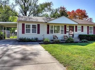 9015 E 73rd St, Raytown, MO 64133