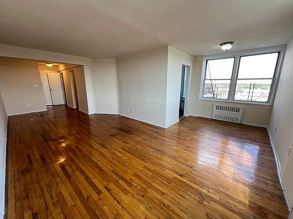 2nd image of 224-10 Jamaica Ave #6G