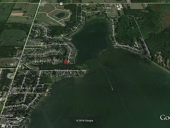 3rd image of 12505 Park Dr