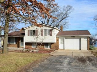 8031 Grand River Rd, Brighton, MI 48114