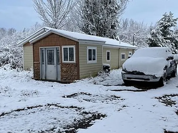 2726 W Berry Rd, Twining, MI 48766