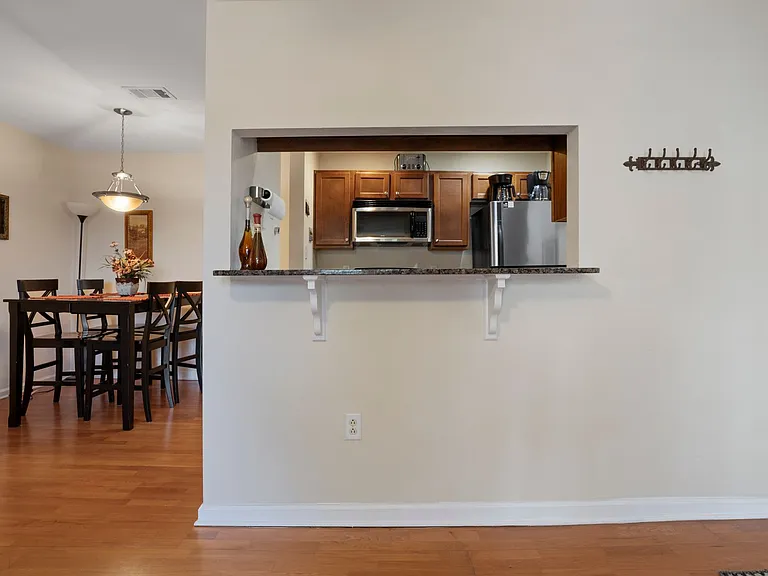 2421 Beachview Dr #H09 — Photo 11