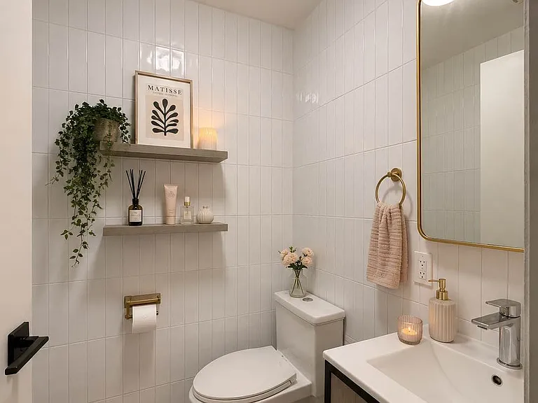 1081 Madison St #1R — Photo 5
