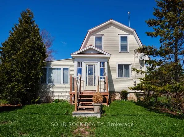 11049 Gilmour Rd, South Dundas, ON K0E 1C0