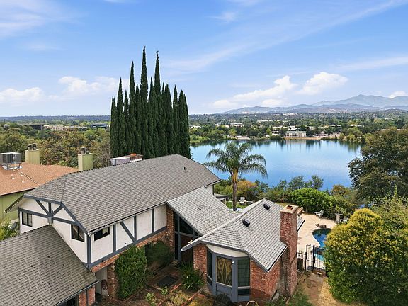 2nd image of 2020 Bechelli Ln