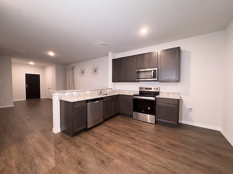 108 Rosings Pl — Photo 19