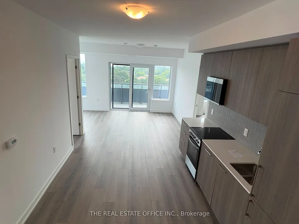 7437 Kingston Rd #905