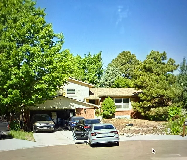 5024 Hackamore Ct