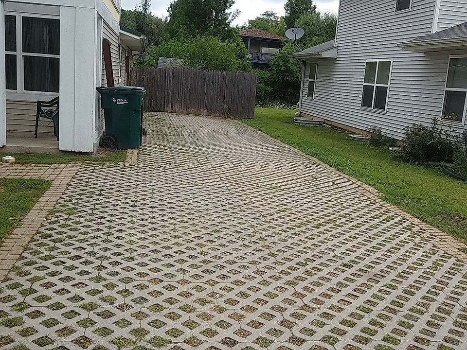 2nd image of 1662 11th Ct