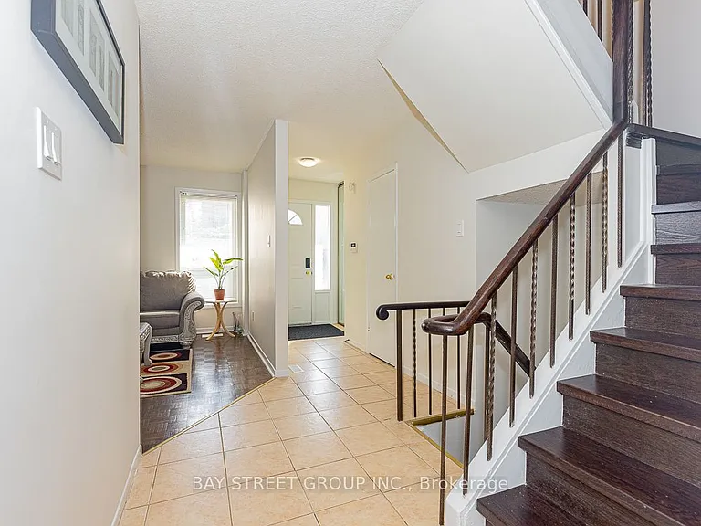 36 Lilac Ave — Photo 6