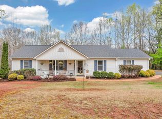 123 Bentwood Dr, Inman, SC 29349