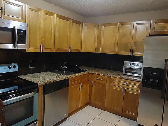 5th image of 6001 N Falls Circle Dr APT 210