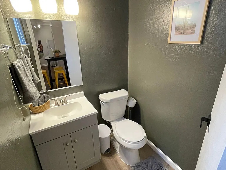 2413 Mission Hill Dr #C — Photo 33