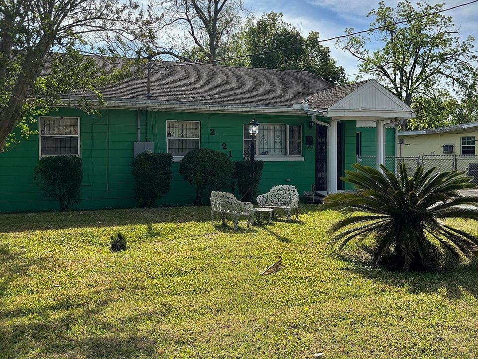 1st image of 2821 PENTON Street
