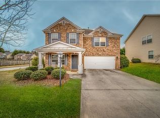 2532 Meadow Trace Dr, Grayson, GA 30017