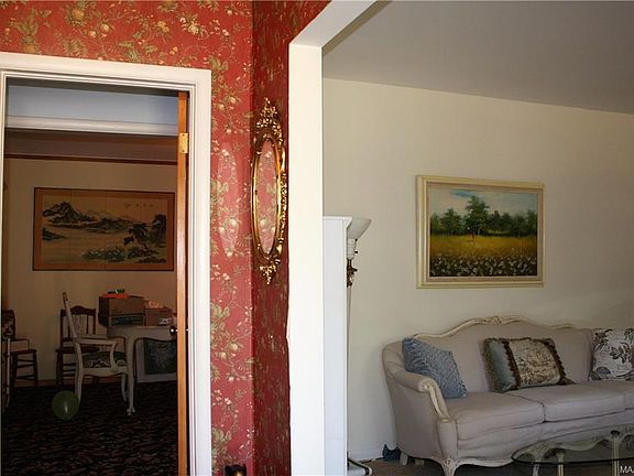 2nd image of 967 Green Forest Dr