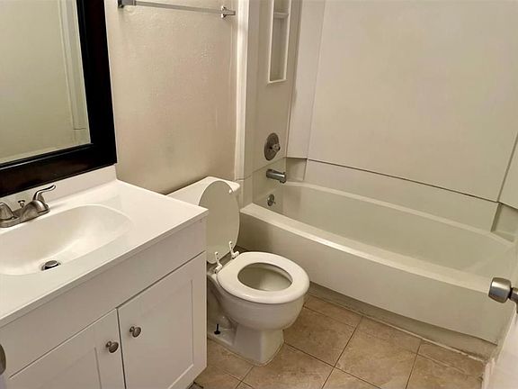 5th image of 3038 Windchase Blvd #324
