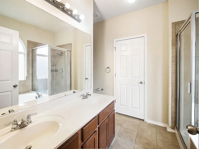 12206 Dewitt Way — Photo 16