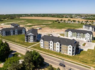 Elm 26, Hastings, NE 68901