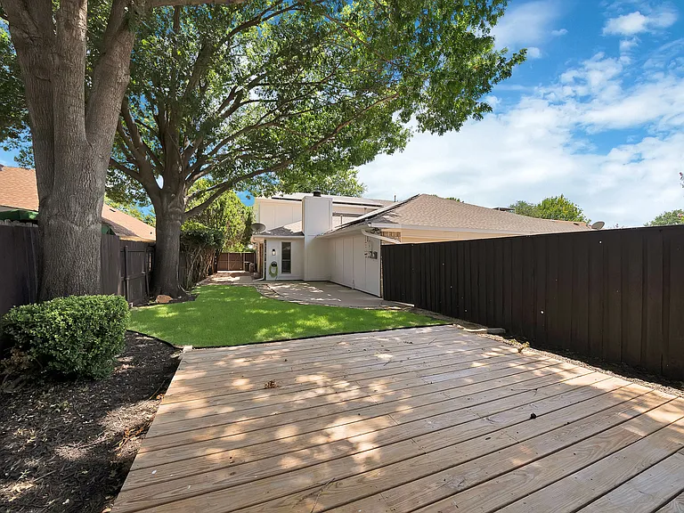 4021 San Mateo Dr — Photo 36
