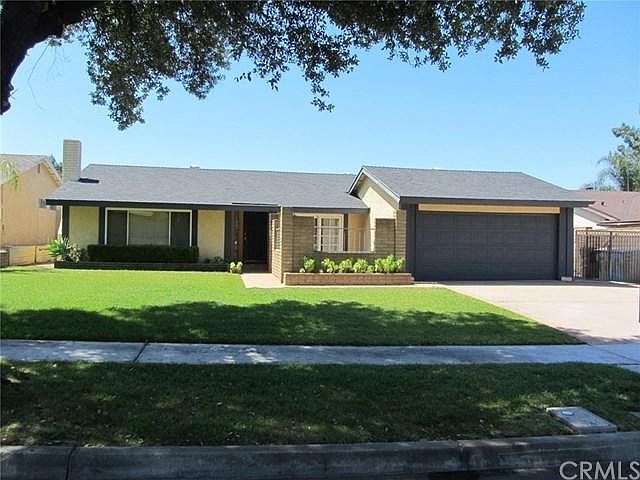 1st image of 3915 Orchid Dr