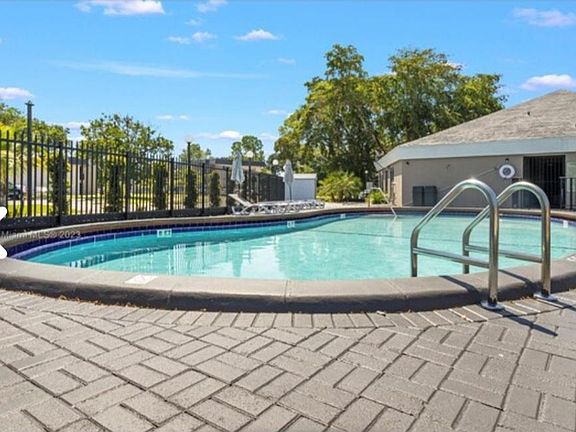 3rd image of 7900 Fairview Dr APT 109