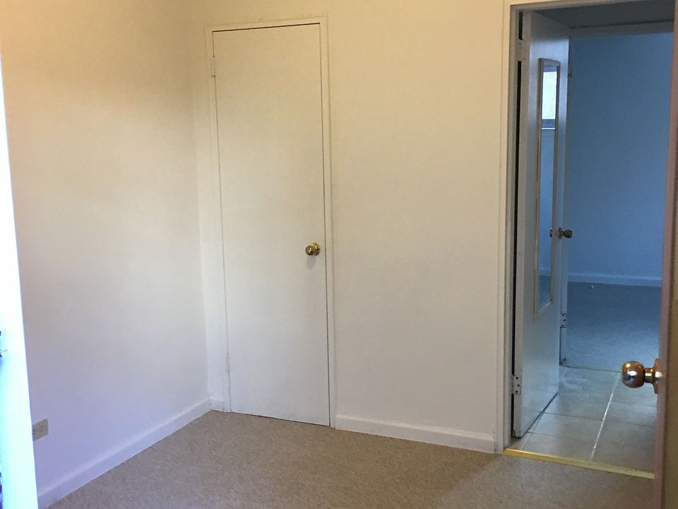 1st image of 4140 Parsons Blvd APT 1R