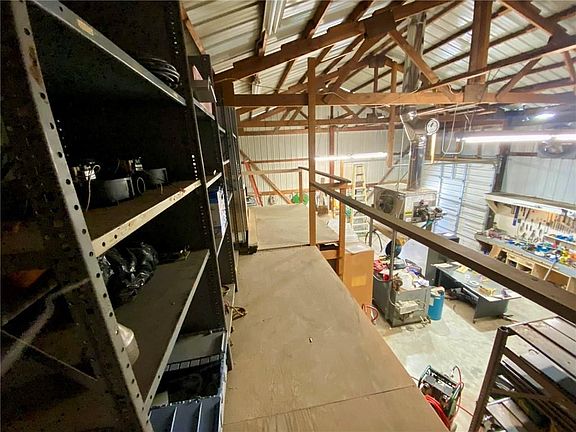 4th image of 603 E Fewel Ave