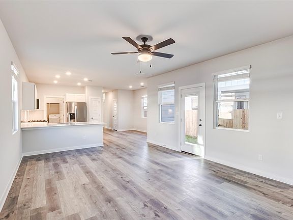 3rd image of 2090 Alice Jay Way