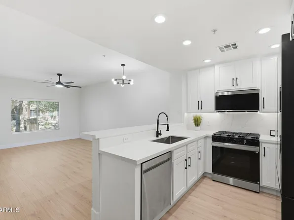 5450 E DEER VALLEY Drive #1200, Phoenix, AZ 85054